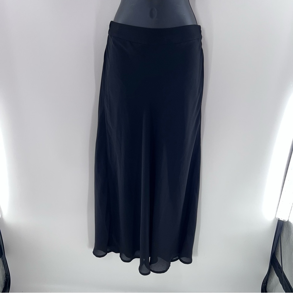 Halogen Black A-Line Skirt w/ Elastic at the Back Side Pockets-Size XS